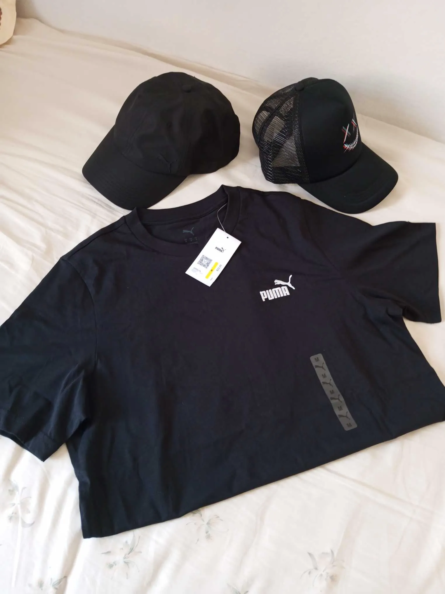 Casquette et Pull Puma importĂ©đšđŠ