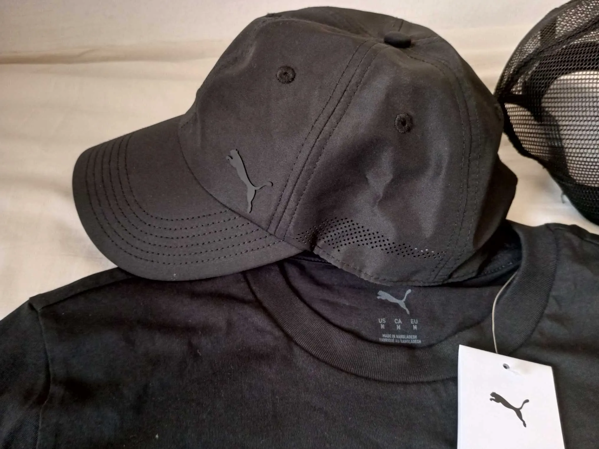 Casquette et Pull Puma importĂ©đšđŠ