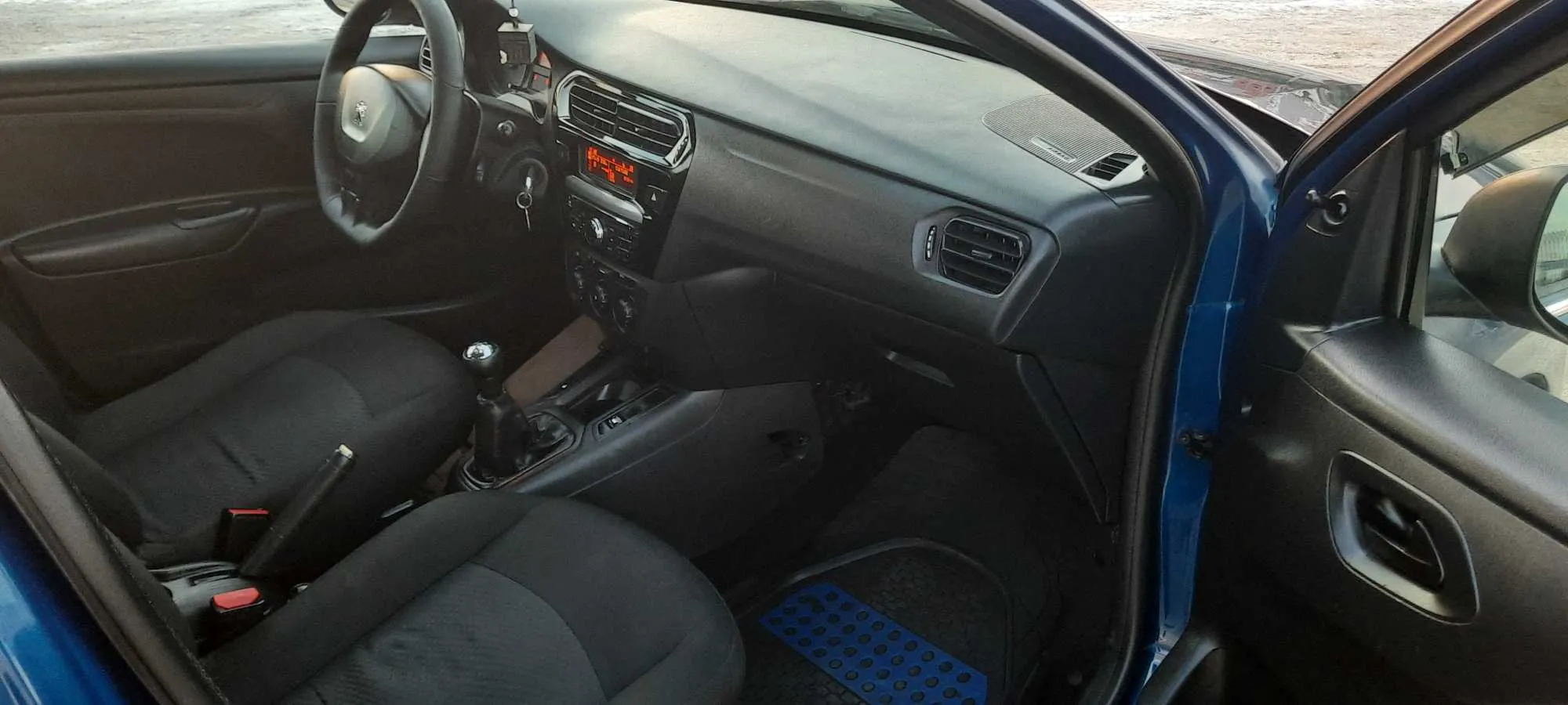 Peugeot 301 phase 2 etat origine modèle 2020 Tl:28431642
