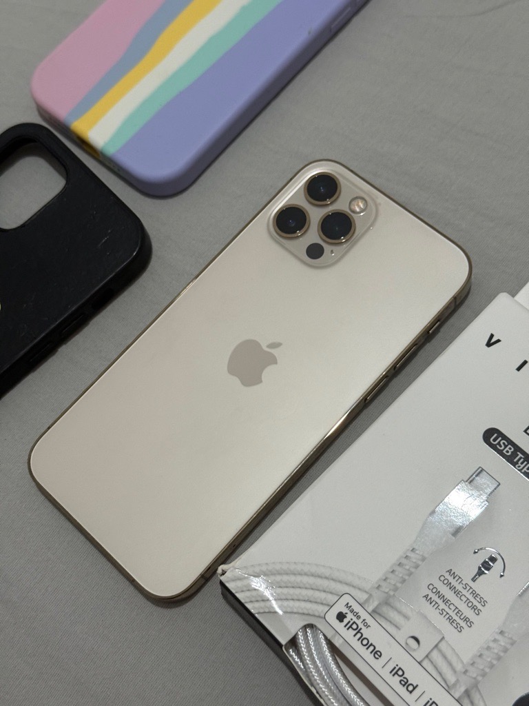 Iphone 12pro gold