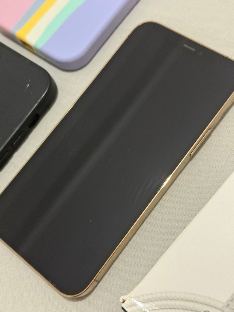 Iphone 12pro gold