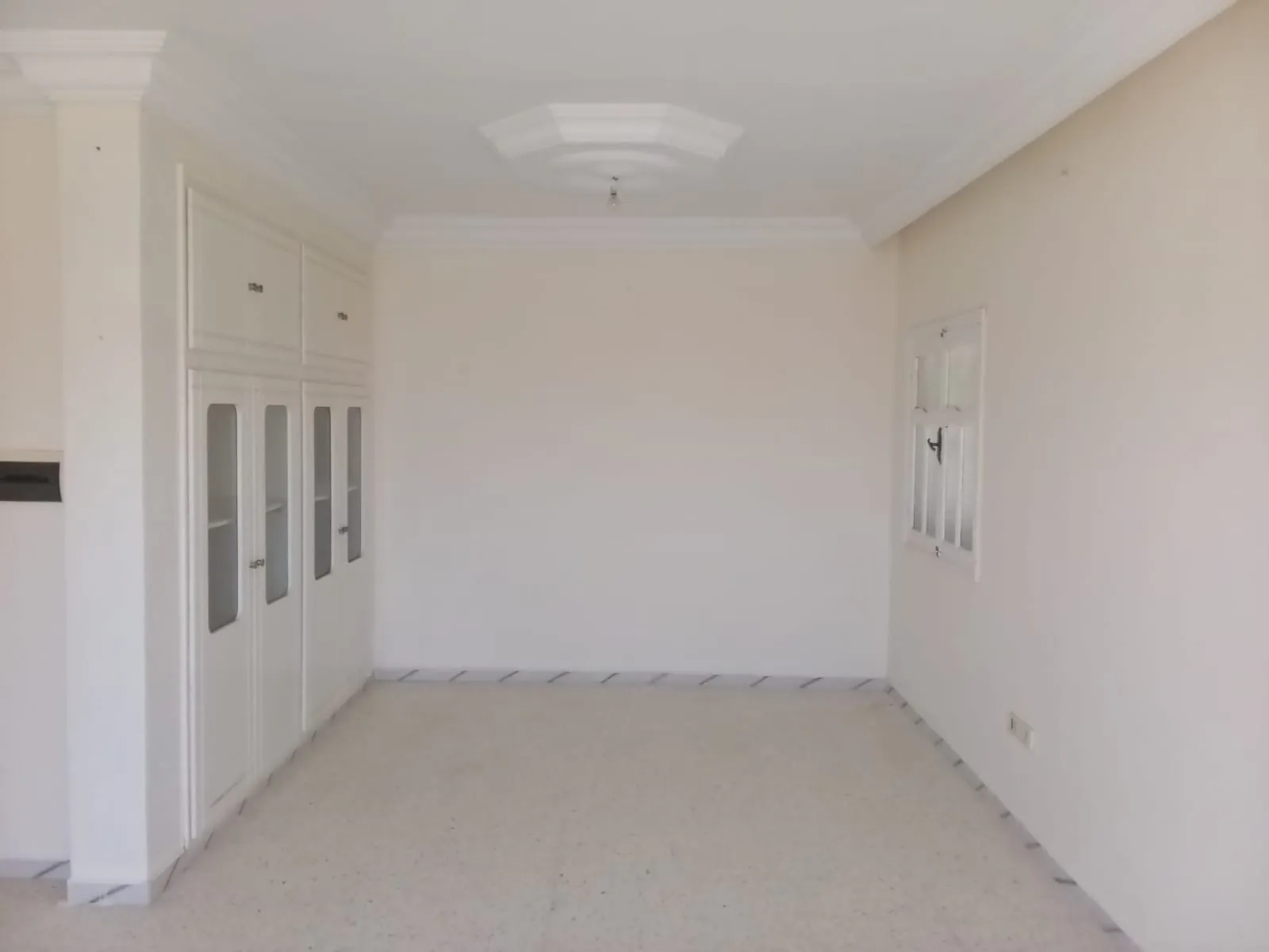 đ Maison Individuelle S+3 Avec Studio En Vente | CitĂ© Eriadh