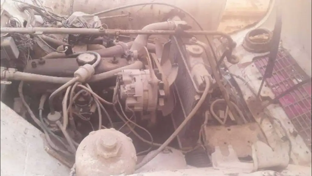 Renault 4L moteur complet