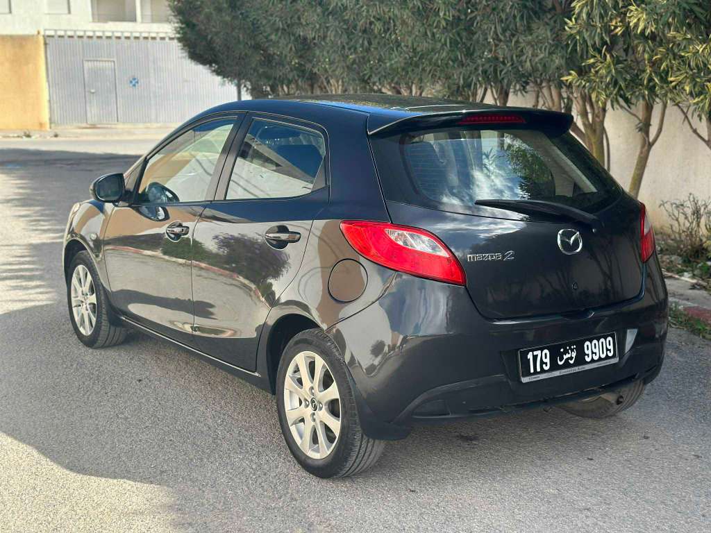 Mazda2 première main