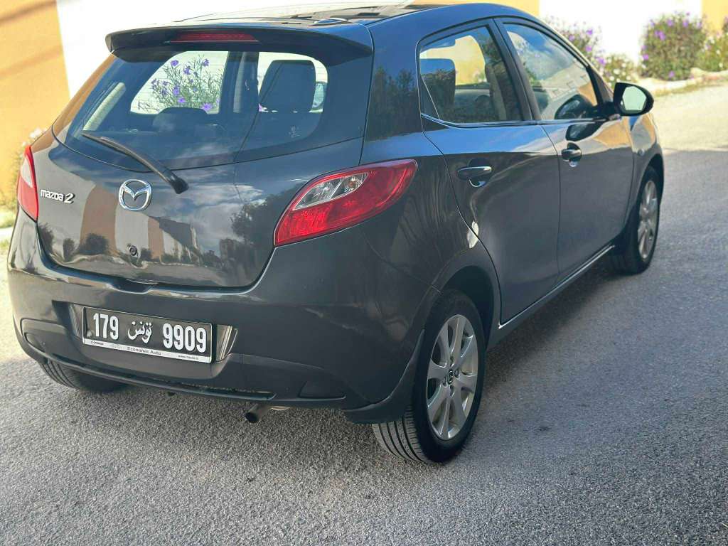 Mazda2 première main