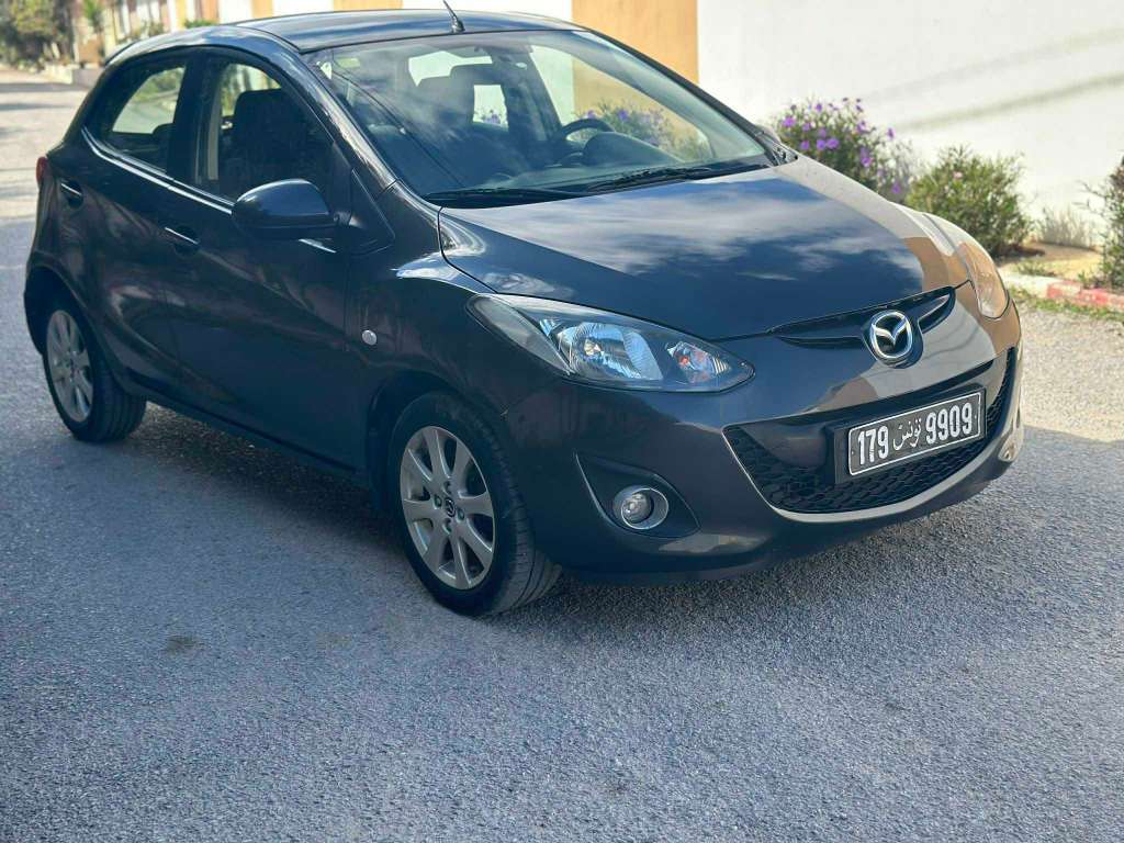 Mazda2 première main