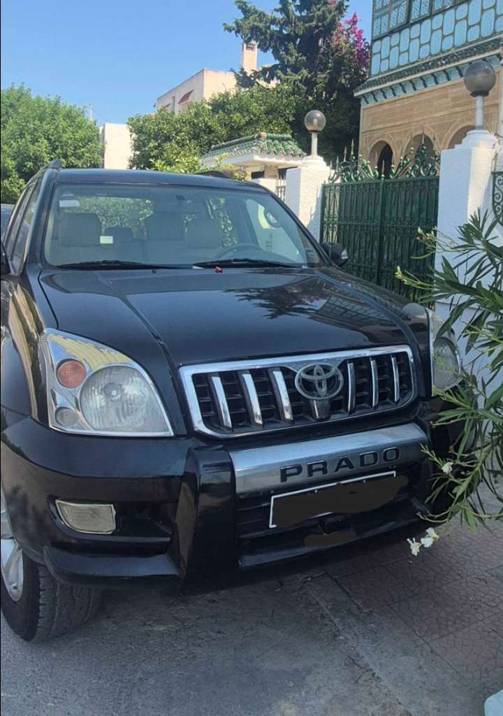 Toyota Prado première main