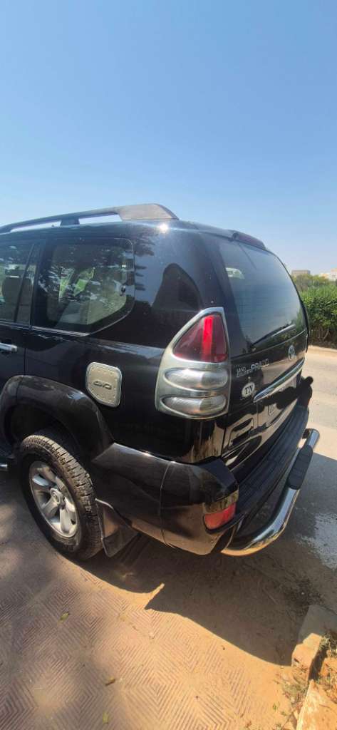 Toyota Prado première main