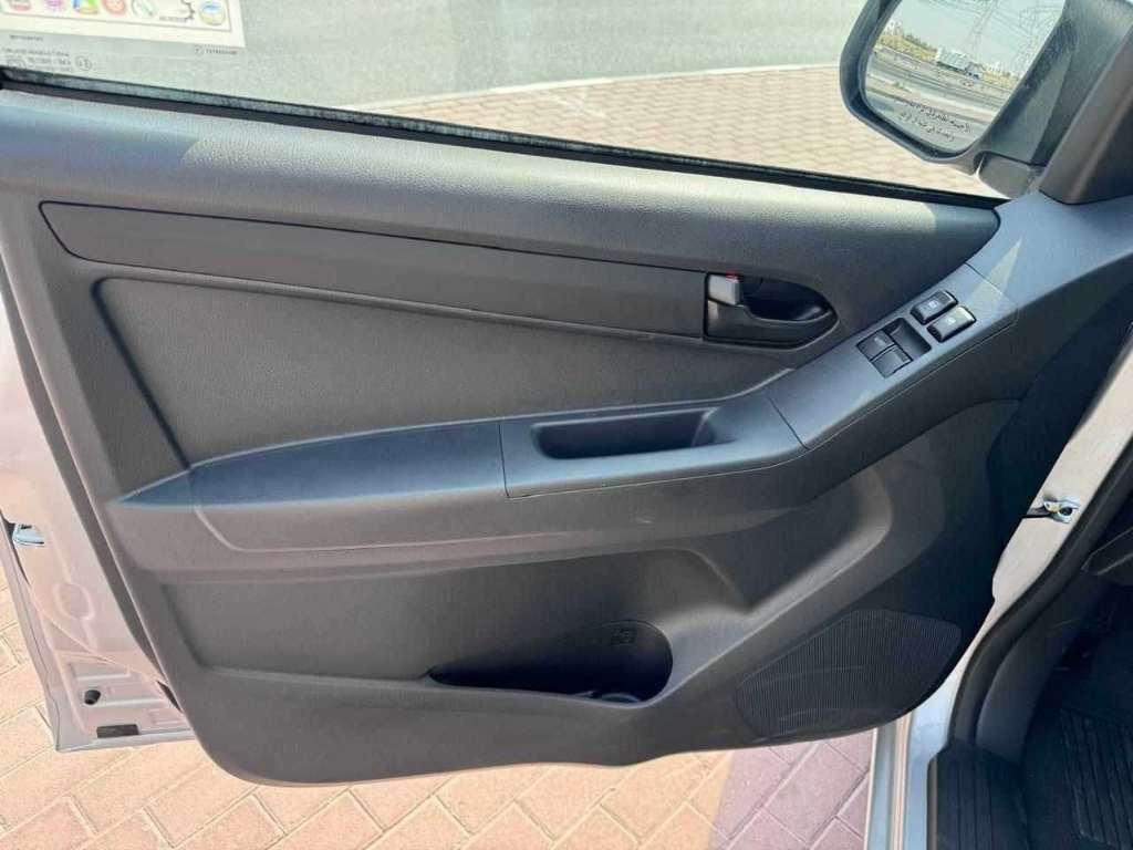 Isuzu d'max année 2024