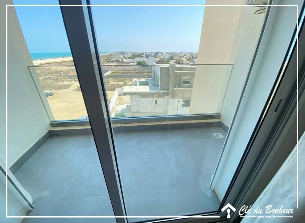Appartement S+3 vue sur mer 