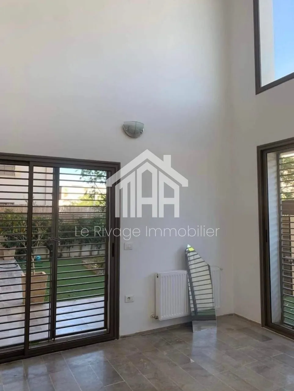 un duplex s4 avec jardin