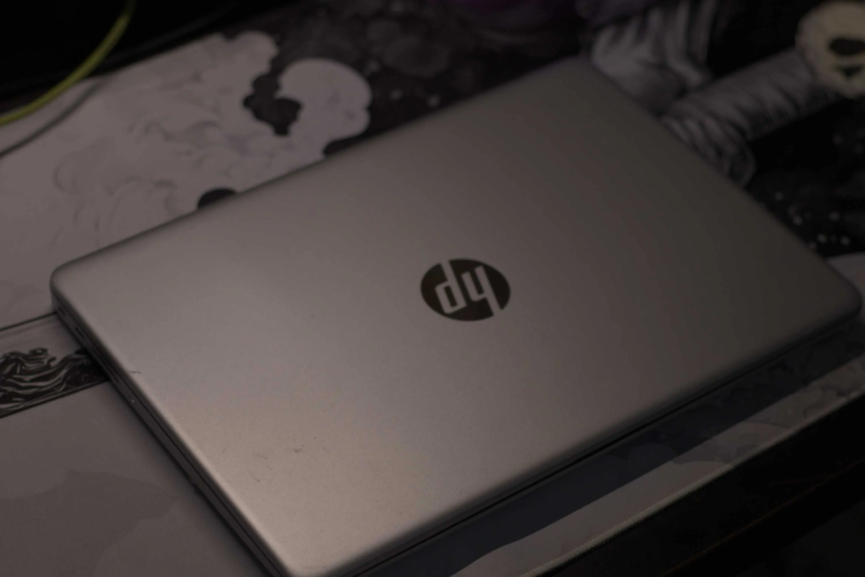 📌 Laptop HP 14" QWERTY    