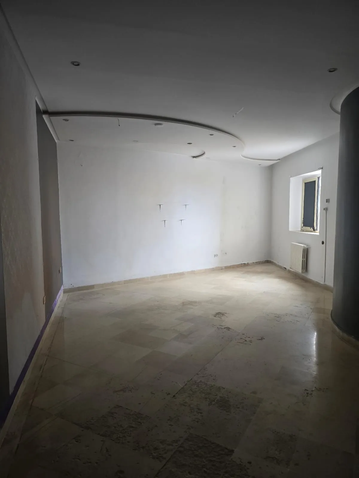 đŒOPPORTUNITE PRO ! Bureau A+3 Ă  Vendre au Centre Ville Sousse