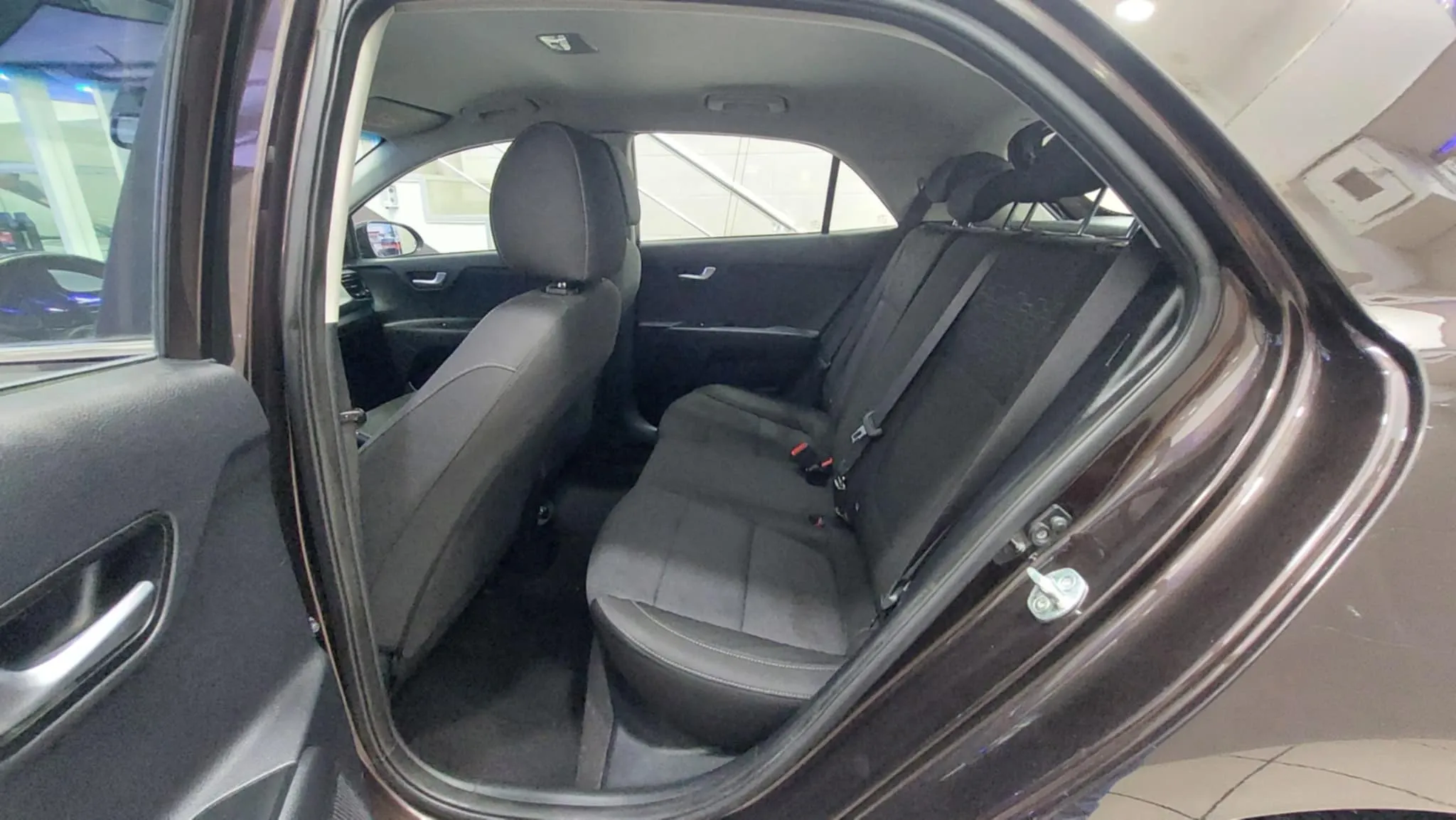 KIA RIO 70 MILLE -TEL 98479647