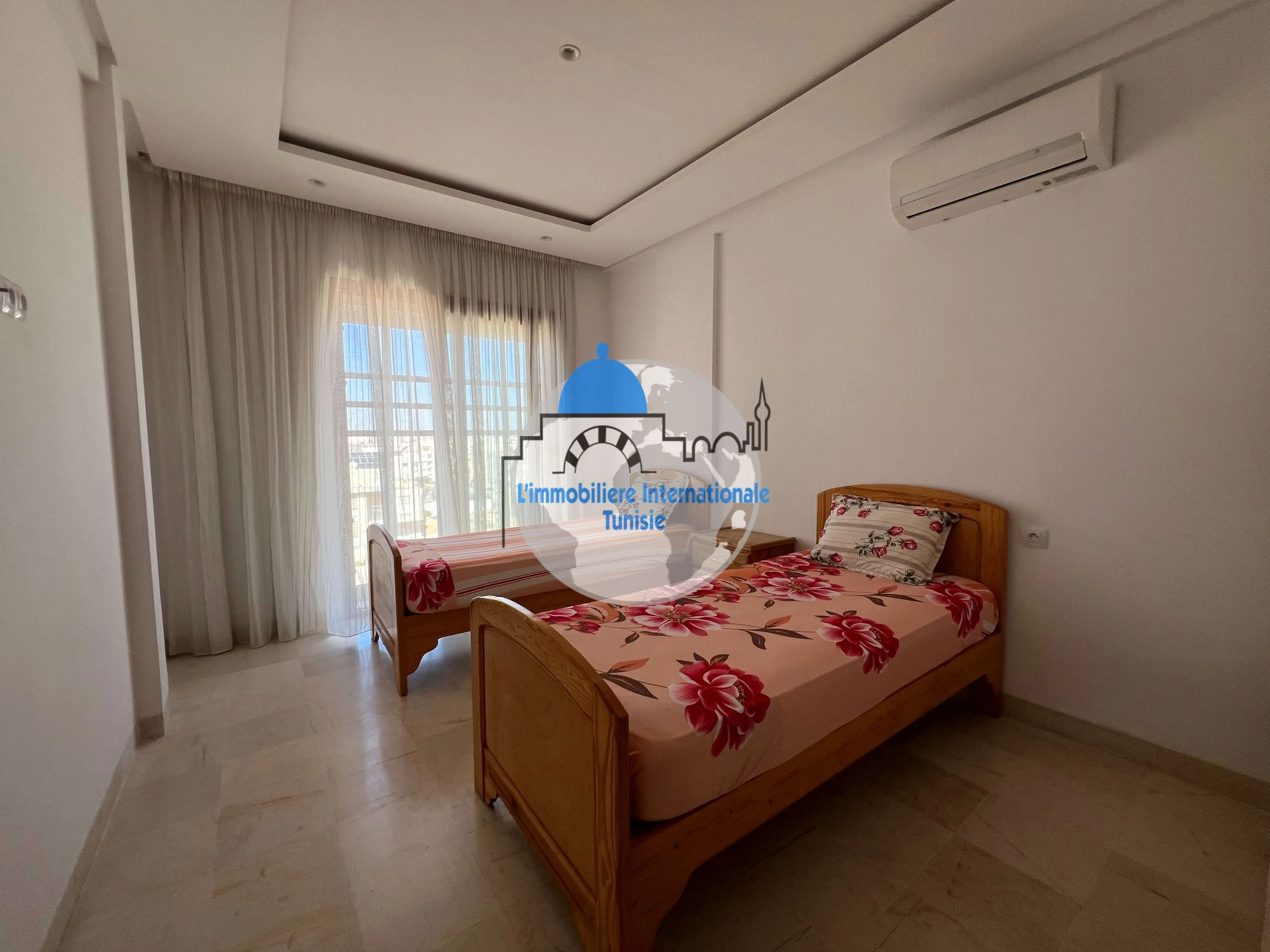 Appartement de luxe S+3 à louer à Sahloul 4