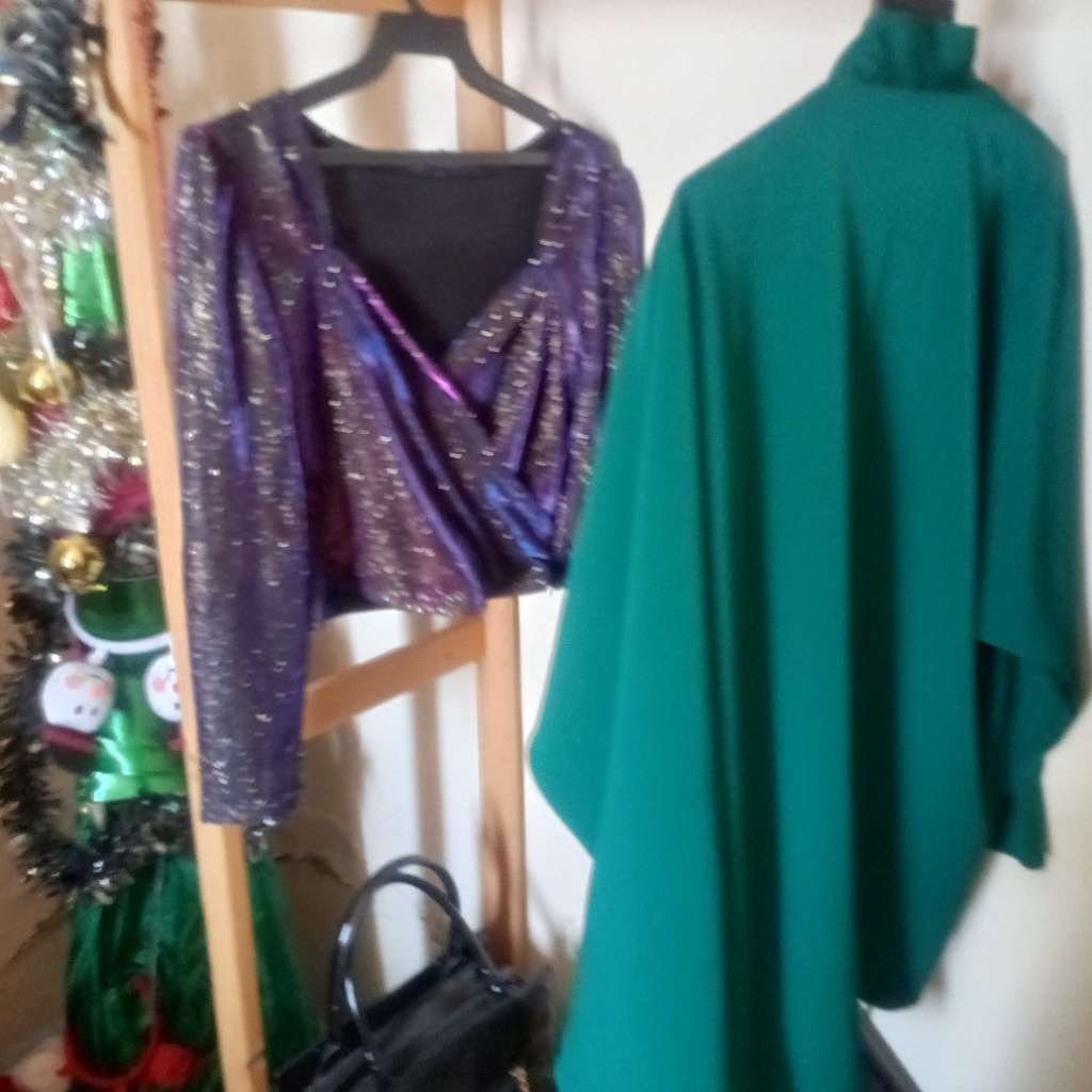 Ensemble très chic pantalon Large et le haut  