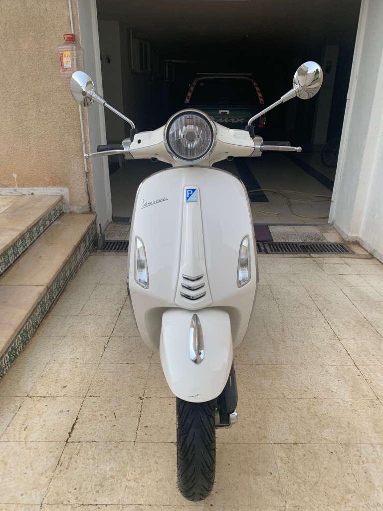 Vespa primavera