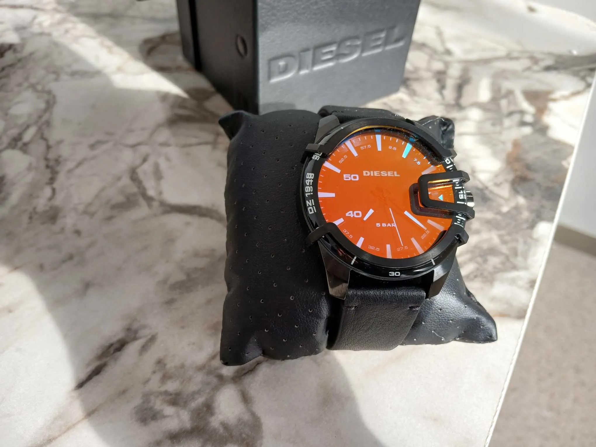 ⌚ Montre Diesel – Élégance moderne et style audacieux – Neuve