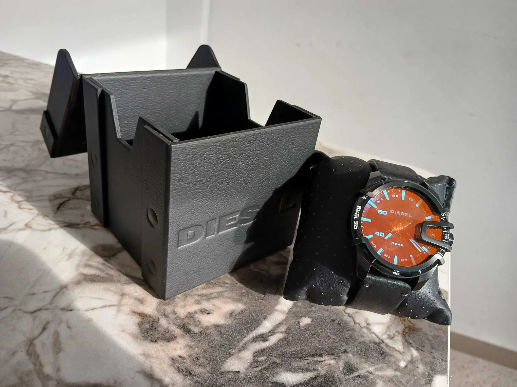 ⌚ Montre Diesel – Élégance moderne et style audacieux – Neuve