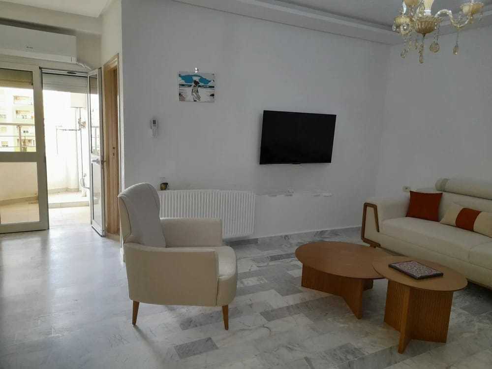 A vendre appartement située  exactement hey rayhen sousse