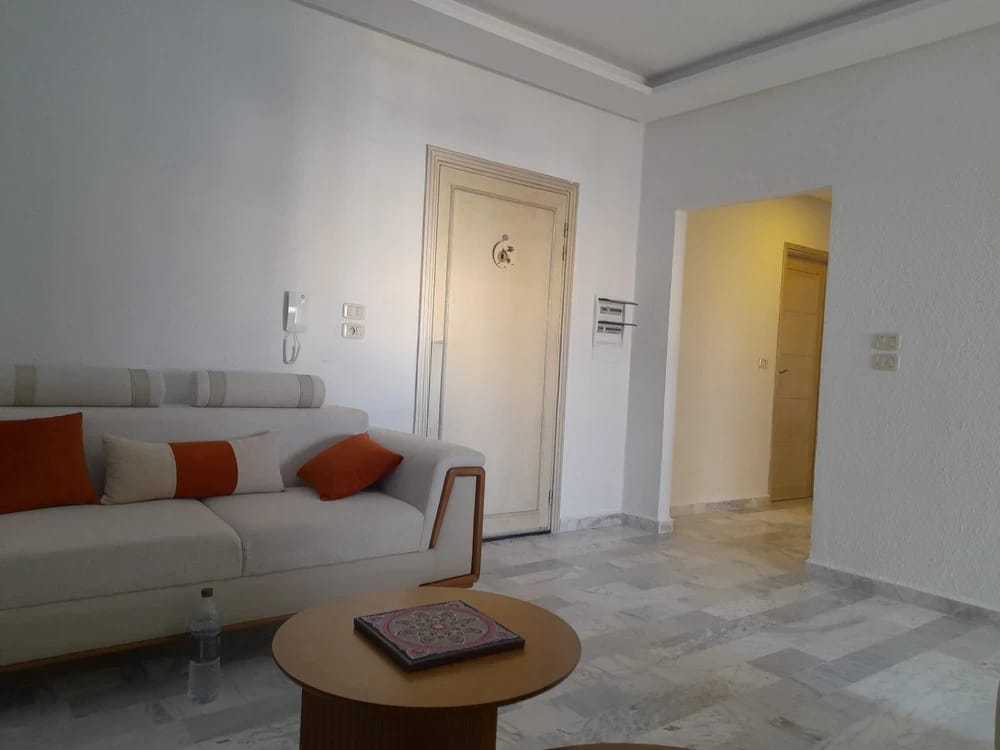 A vendre appartement située  exactement hey rayhen sousse