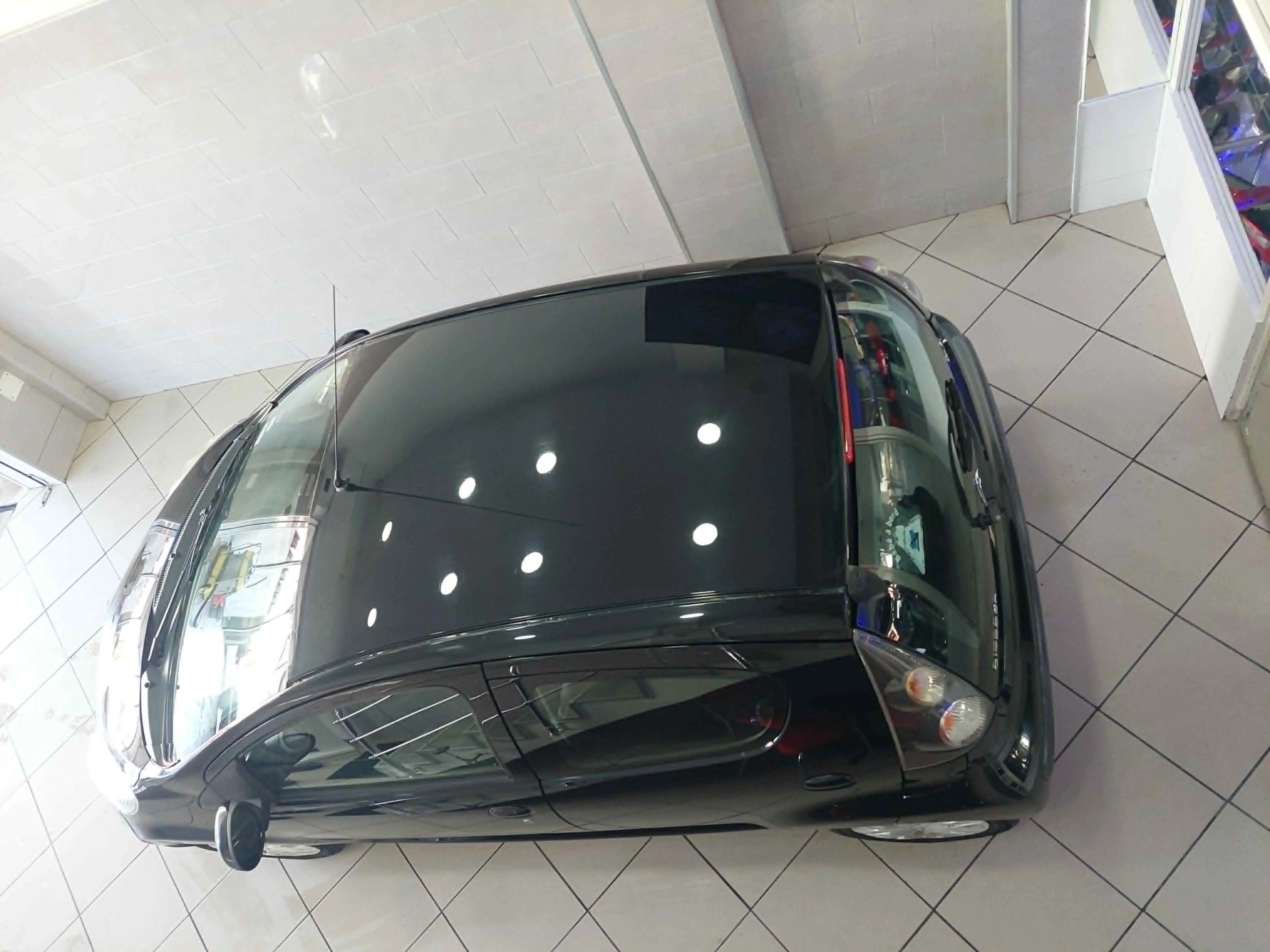 À Vendre – Citroën C1 1.0 - première main - Tel 98479647