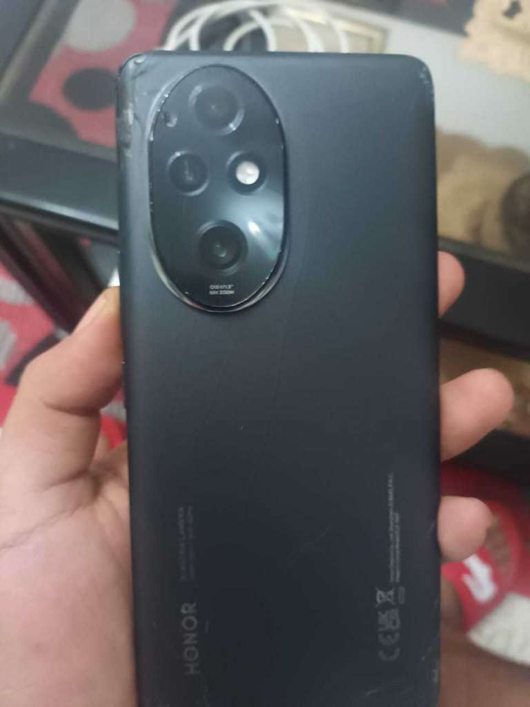 Honor 200 pro đ„đ„ 24 ram 512 stoukaj