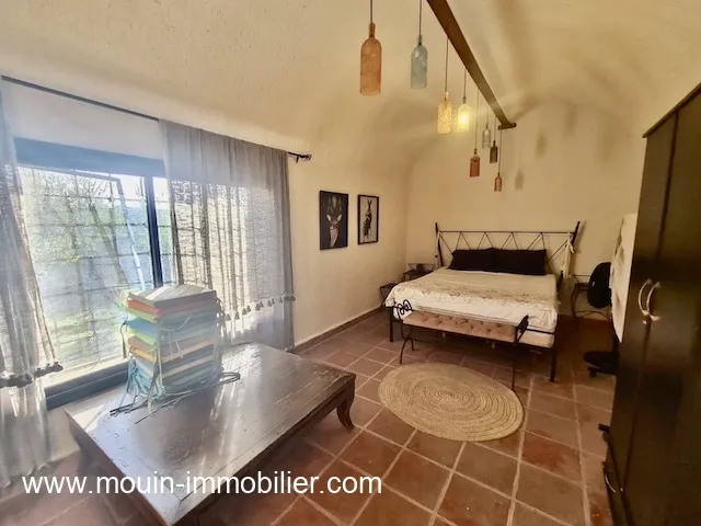THE HOUSE Latrach Birbouregba AL3588