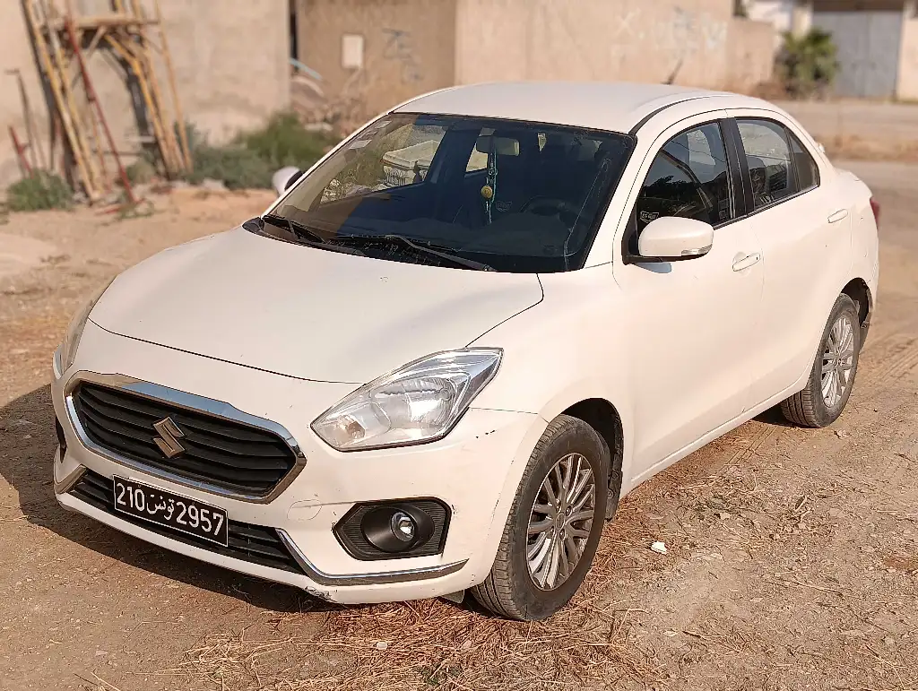 Suzuki dzire 