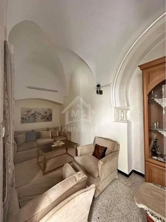 Maison arabesque S+4 à vendre à Béni Khiar 51355351