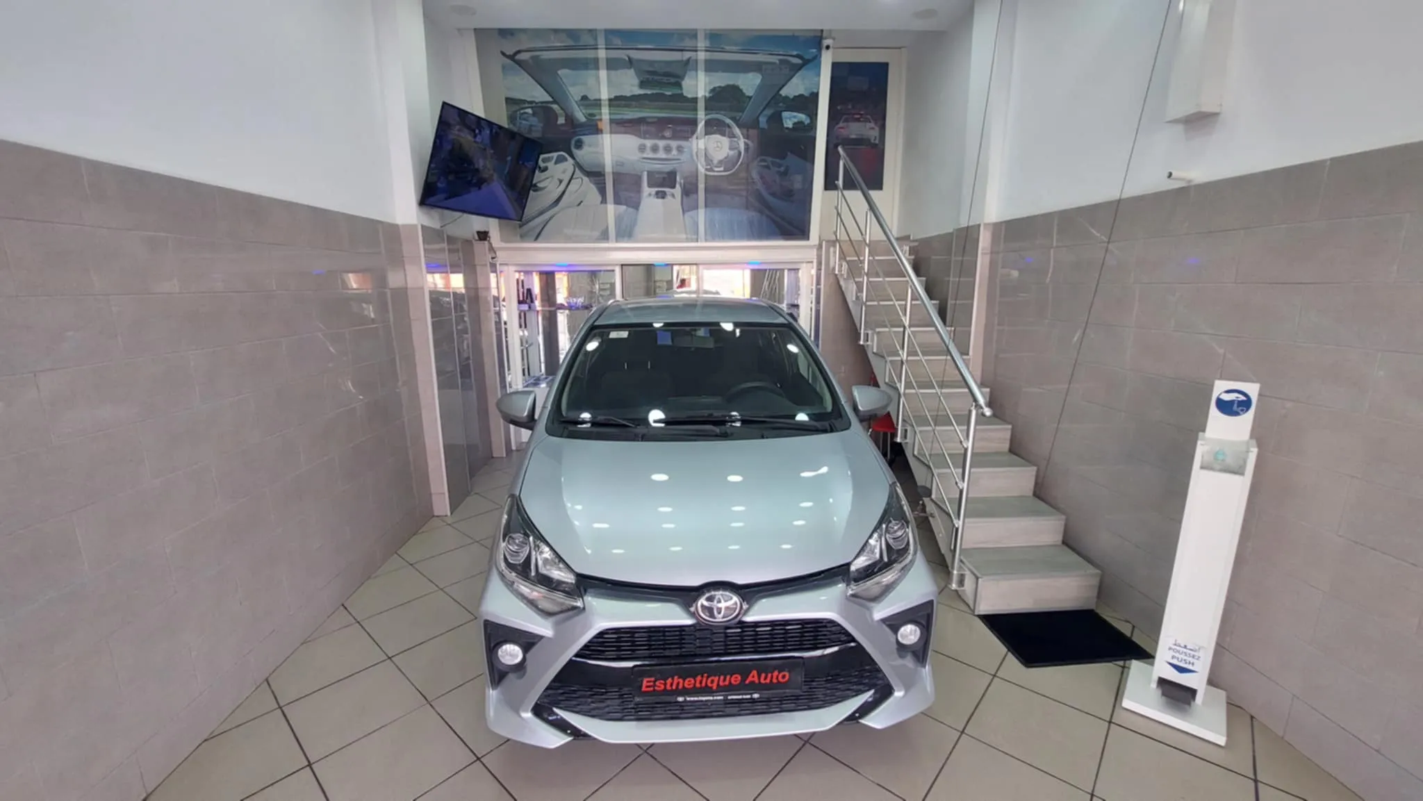 Toyota AGYA BVA- Km 50 mille - Tel 98479647-21140009