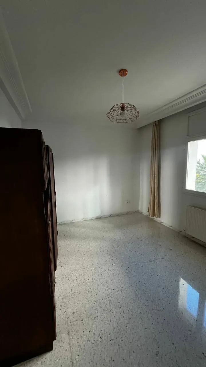 A vendre S2 à l'Aouina