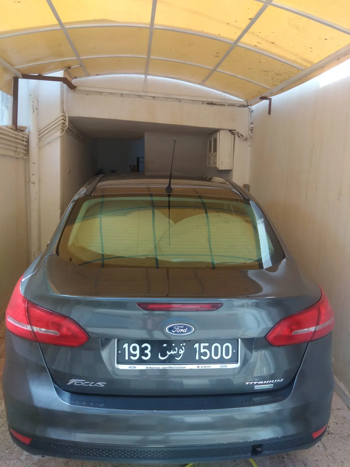 ford focus berline titanium