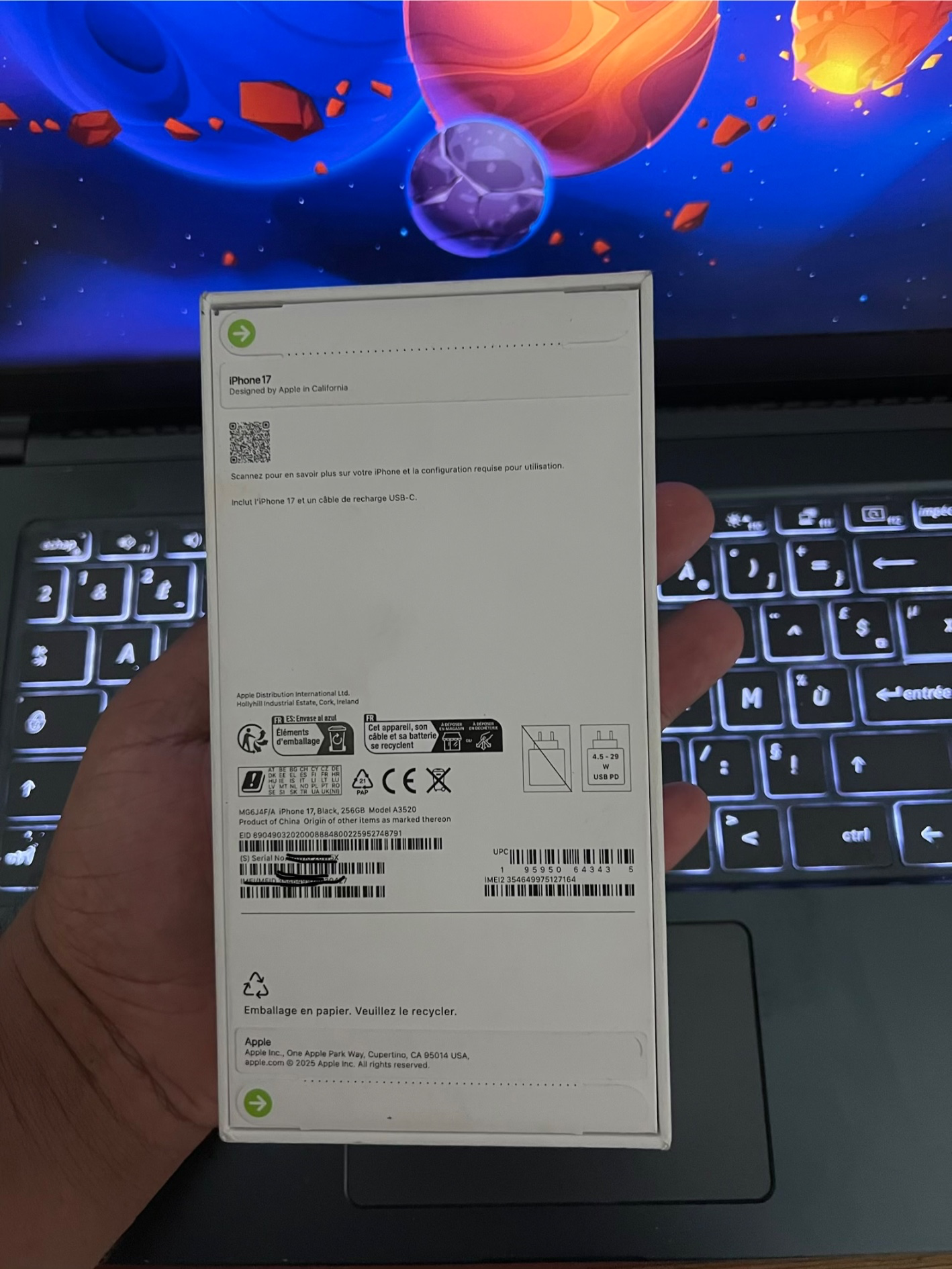 Iphone 17 256gb cachète 🖤🖤🔥
