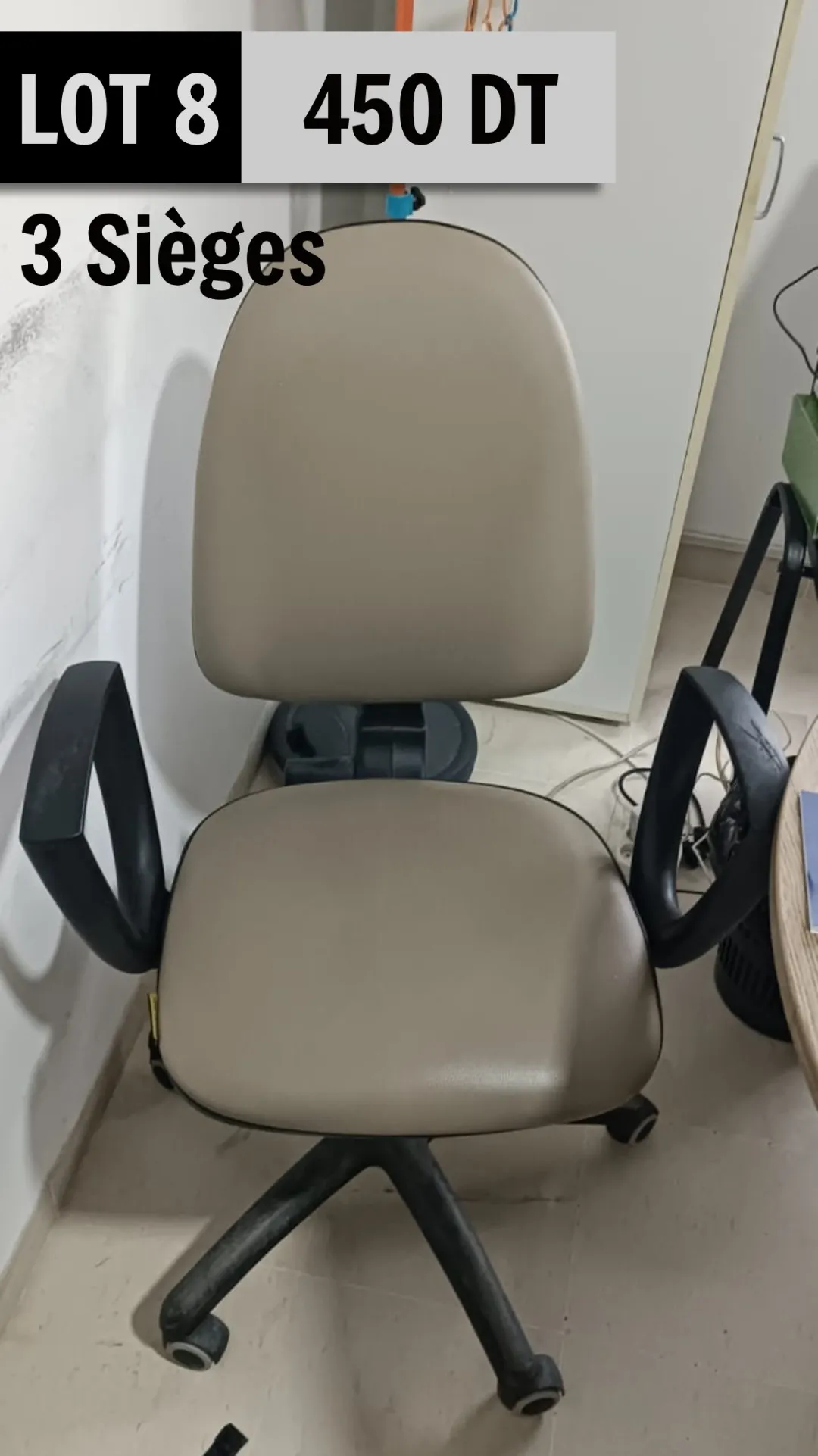 Meubles de bureau à vendre (En bon état)