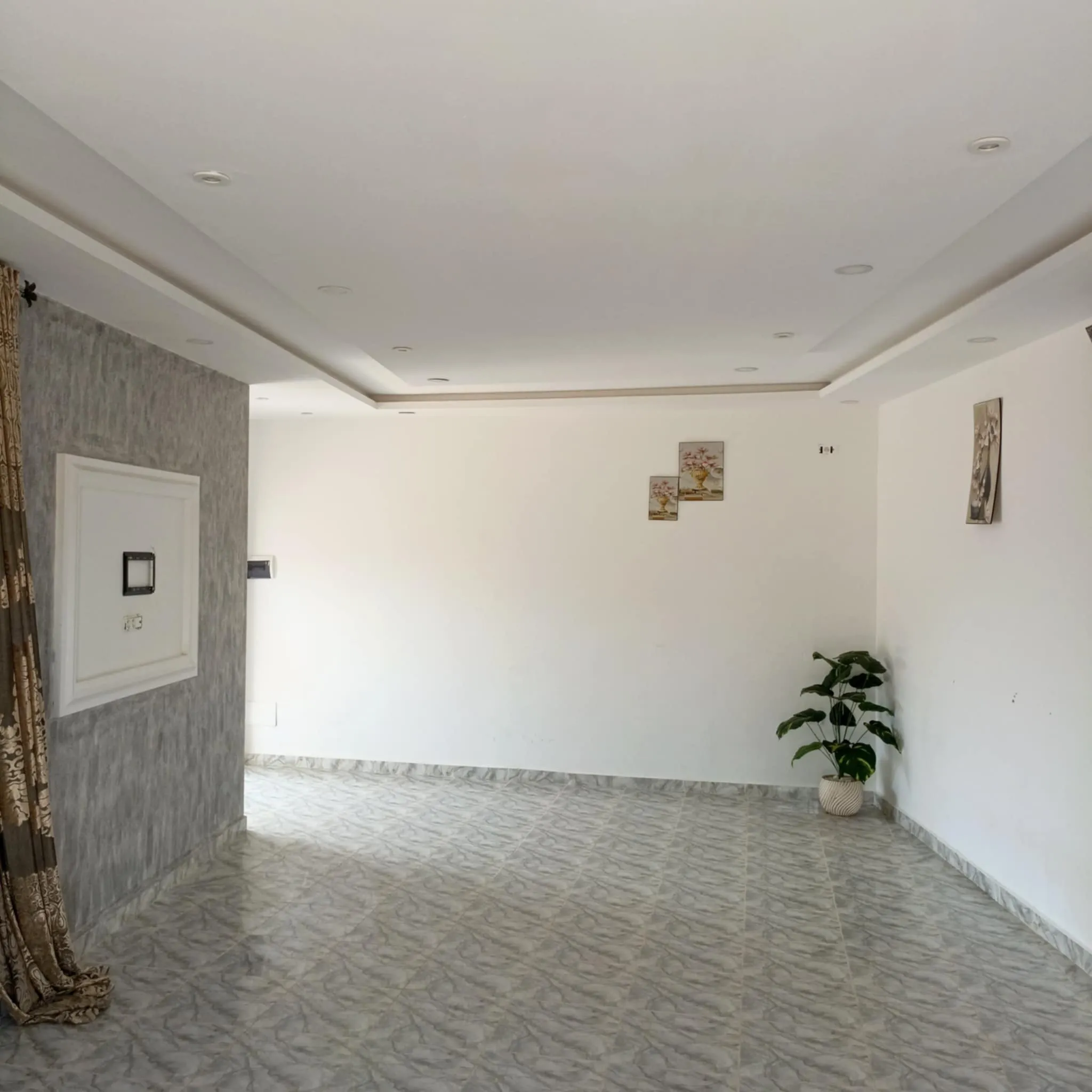 AV  studio 600m à hammamet sud 