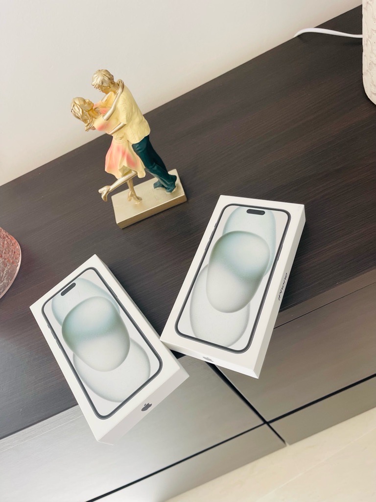 Iphone 15 cacheté