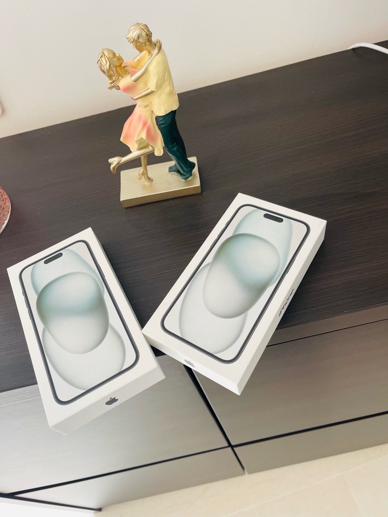 Iphone 15 cacheté
