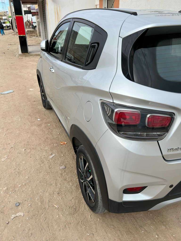 Mahindra Kuv 100 k8 tel 20234914