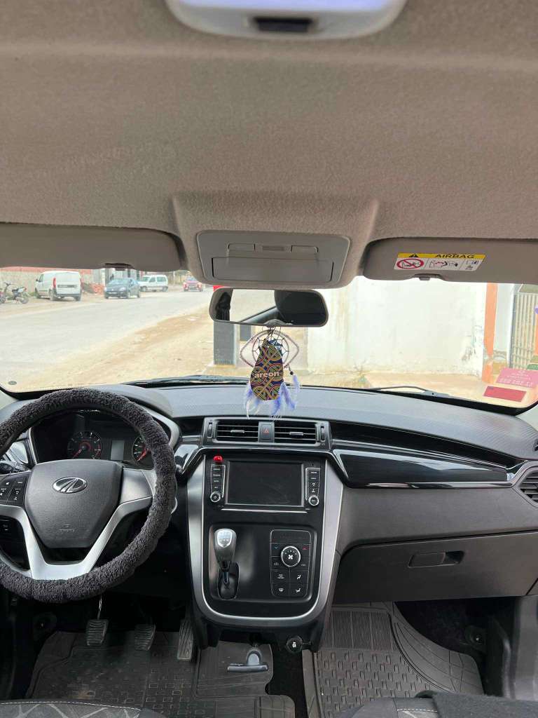 Mahindra Kuv 100 k8 tel 20234914